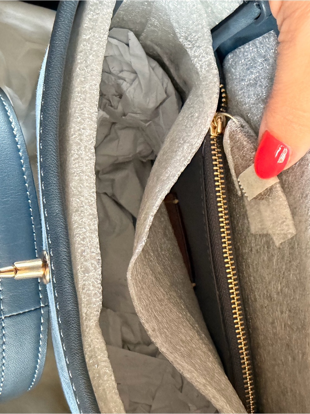 Coach Hadley Convertible Crossbody Bag
In Signature Denim - Picture 5 of 9